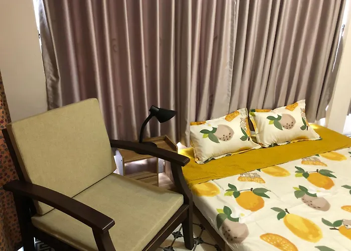 Friends House Hanoi Homestay